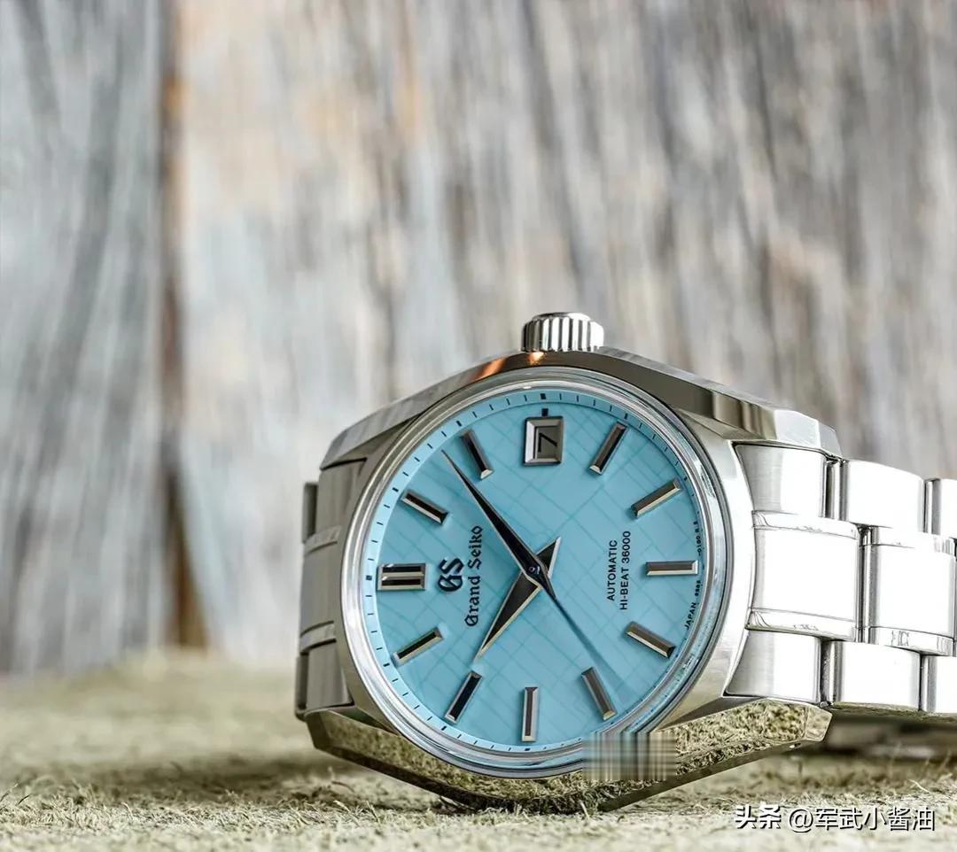 【冠蓝狮】GRAND SEIKO
【Heritage系列银座限定】腕表 
 天蓝