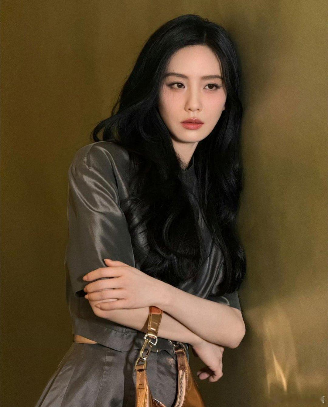 刘诗诗的青春活力和魅力，素颜美女主角 ​​​