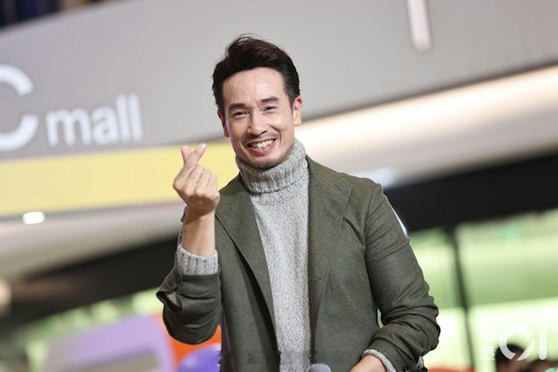 陈茵媺奉老公陈豪之命去铺头突击检查　员工大讲好话：是不是擦鞋视帝陈豪除了专注演艺