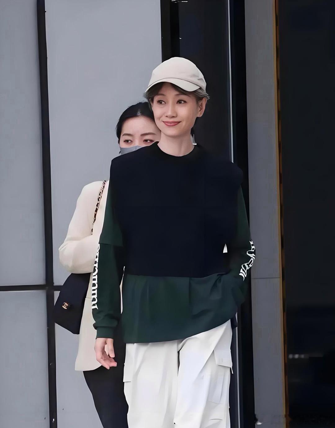 天呐，68岁还有这状态，保养的也太好了吧 