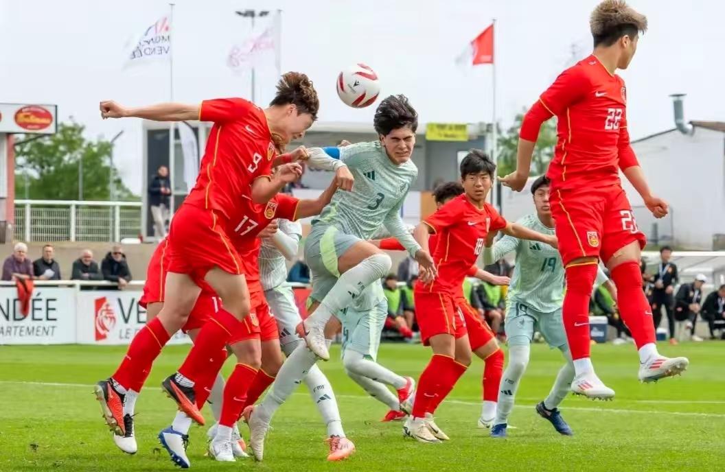 U16男足中国队2：1绝杀沙特，给成年国足三点启示:
 
1、精神气质比技术细节