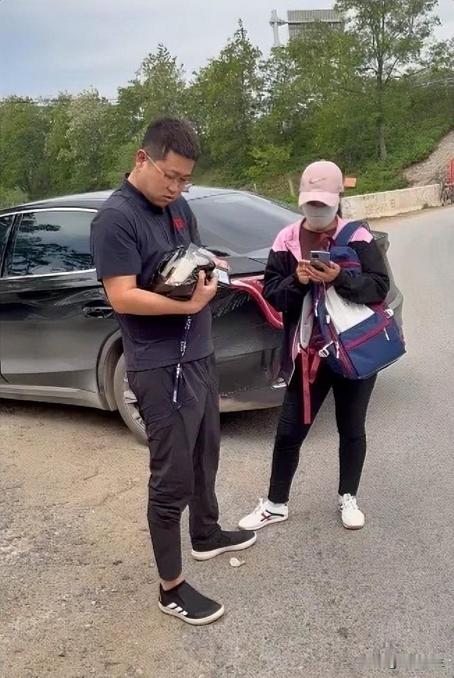 18万扔草丛，多亏司机多管闲事救了她！能被刷单骗到掏空家底的，大多是贪小便宜又胆