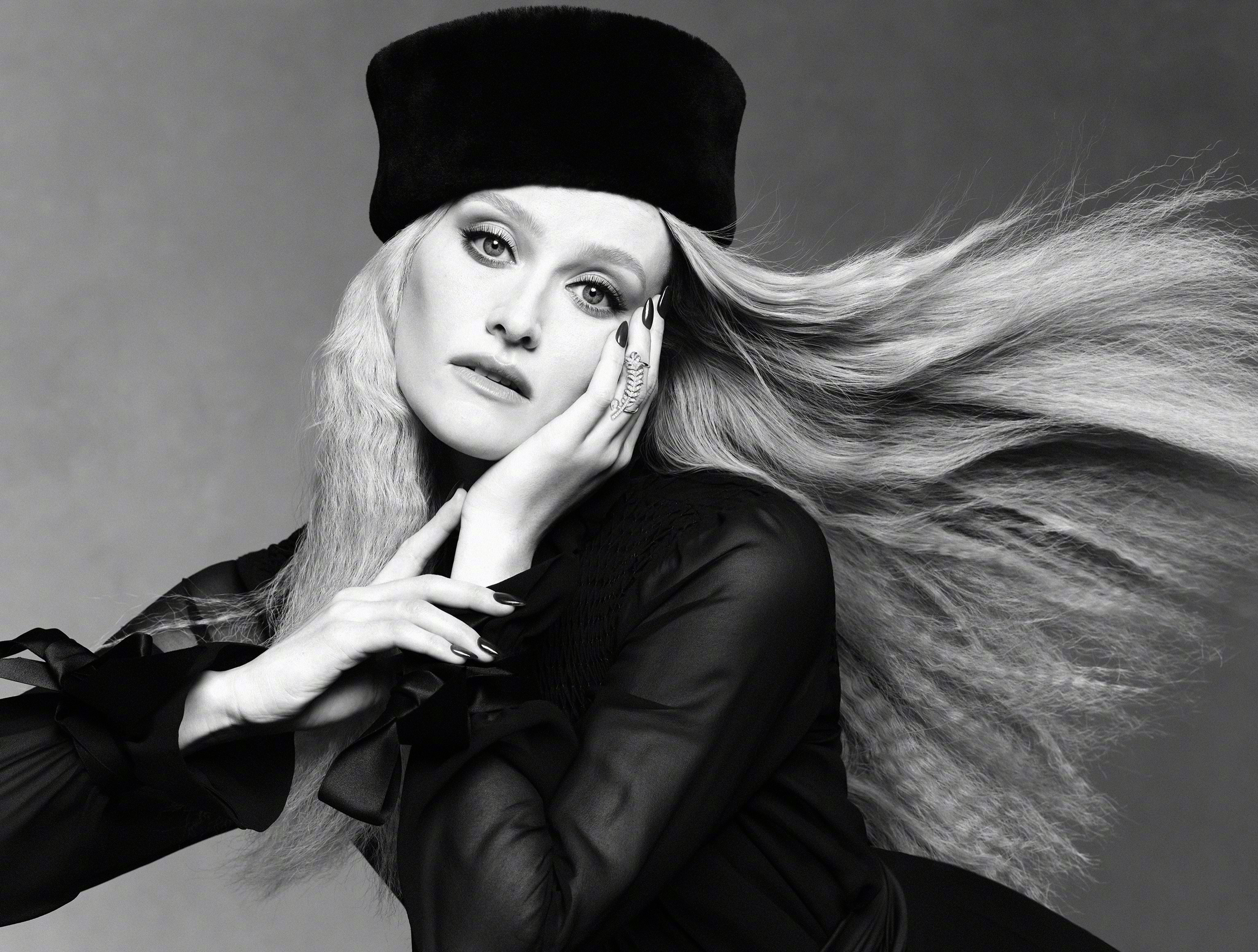 V Magazine Fall 2026 秋季刊封面人物，女演员Sarah Pi