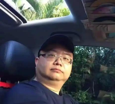 吴恺未婚未育、父母双亡、无亲生兄弟姐妹，凶手花 50 万买通吴父养子出具谅解书，