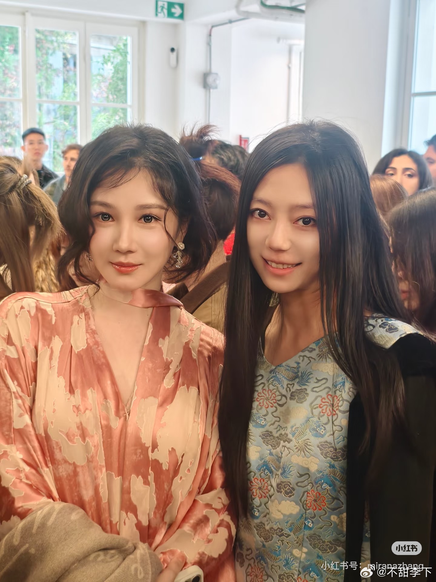 陈小纭挺神奇的，我记得她几年前开始就眼看着脸要崩了但是过段时间出现在剧里又还行，