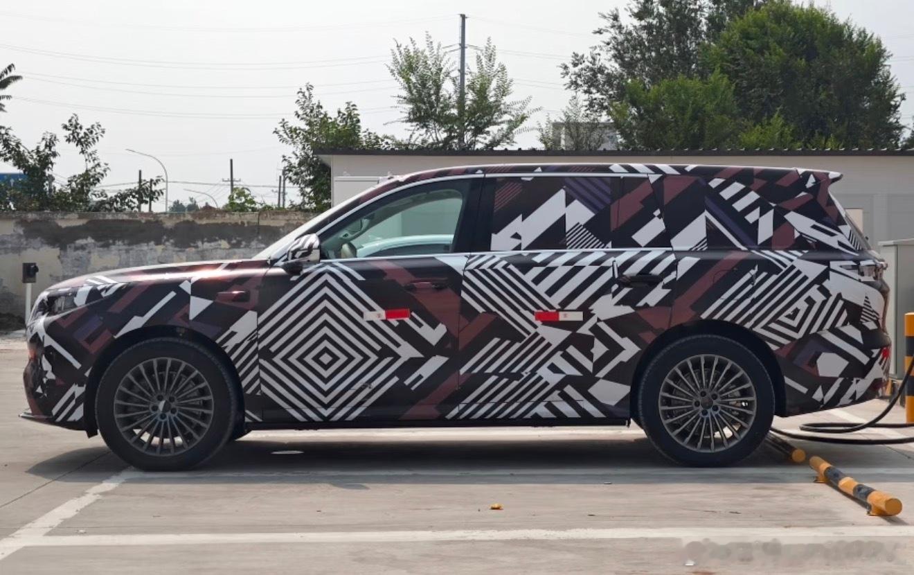 来猜个车！难度不大！🧧 