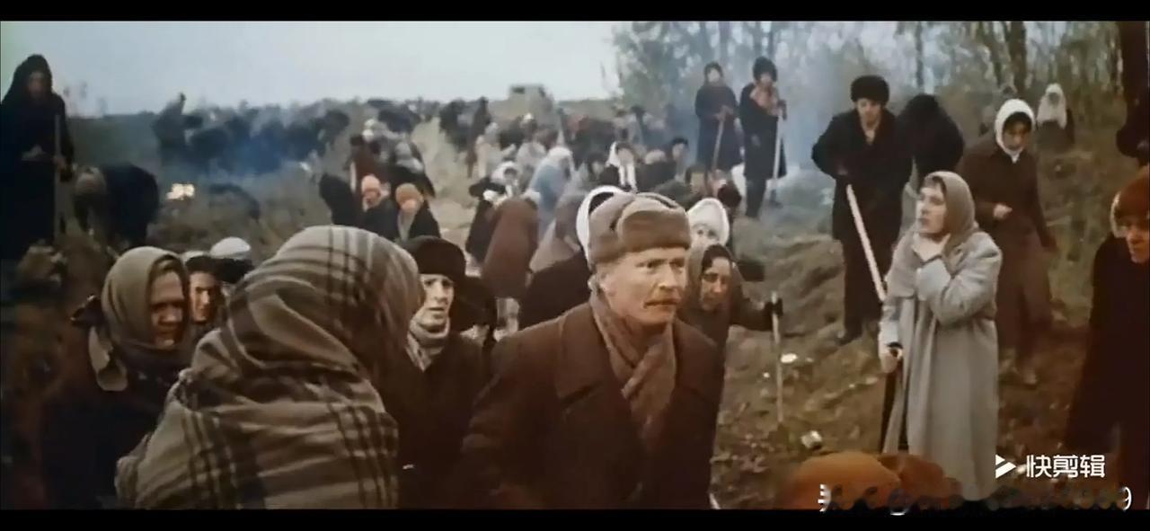 1941年保卫莫斯科之战，是人民战争，也只有人民才能羸得胜到。（图一）
   俄