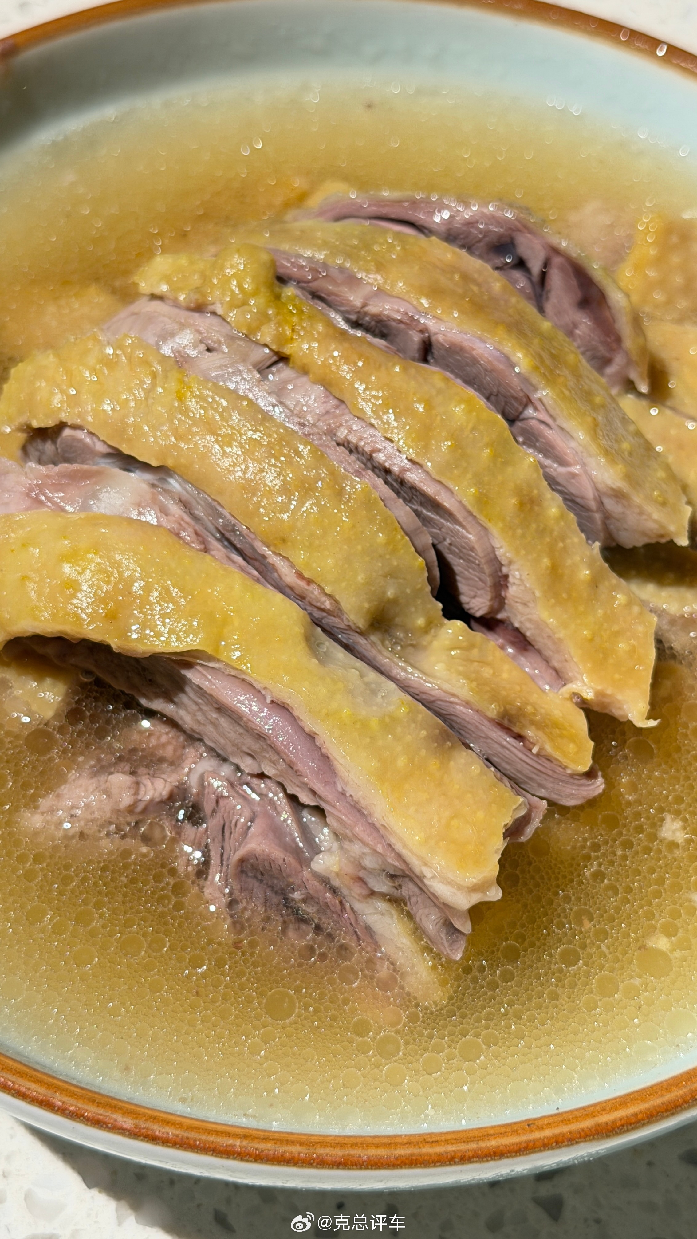 速腾一下，扬州半马🏃好巧！遇上老朋友跑者轩爸，马拉松影像有一手…速腾s克总随感