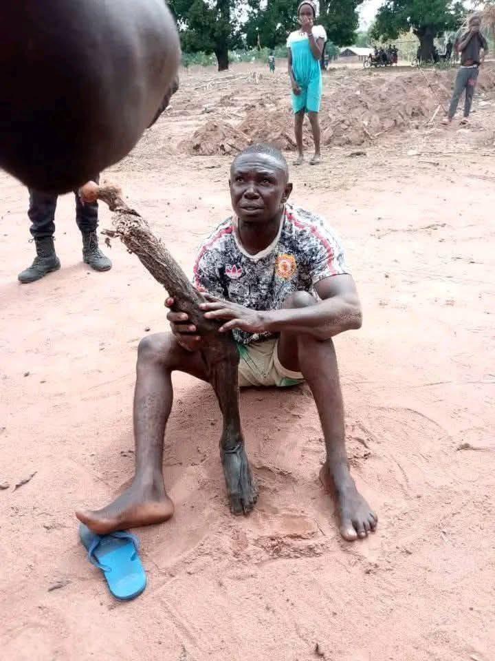 天下无奇不有。贝努埃州布鲁库地方政府辖区阿格瓦比镇一家太平间的负责人阿马奥比，因