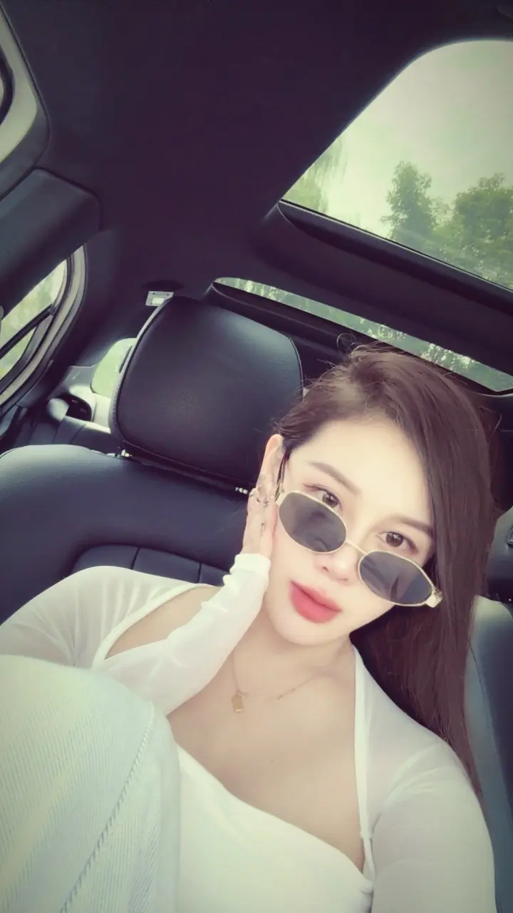 提什么别提当初，说什么别说未来，人心万 变，哪有人始终如