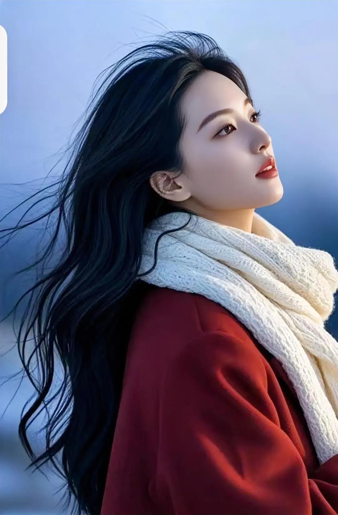 冬日暖阳下，长发飘逸，红衣白围巾，温柔如画。冬有冬的魅 温柔长发韵