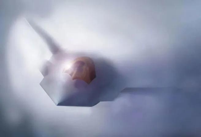 美六代机F-47真容初现：无尾翼身融合设计曝光

去年3月，特朗普公开F-47第