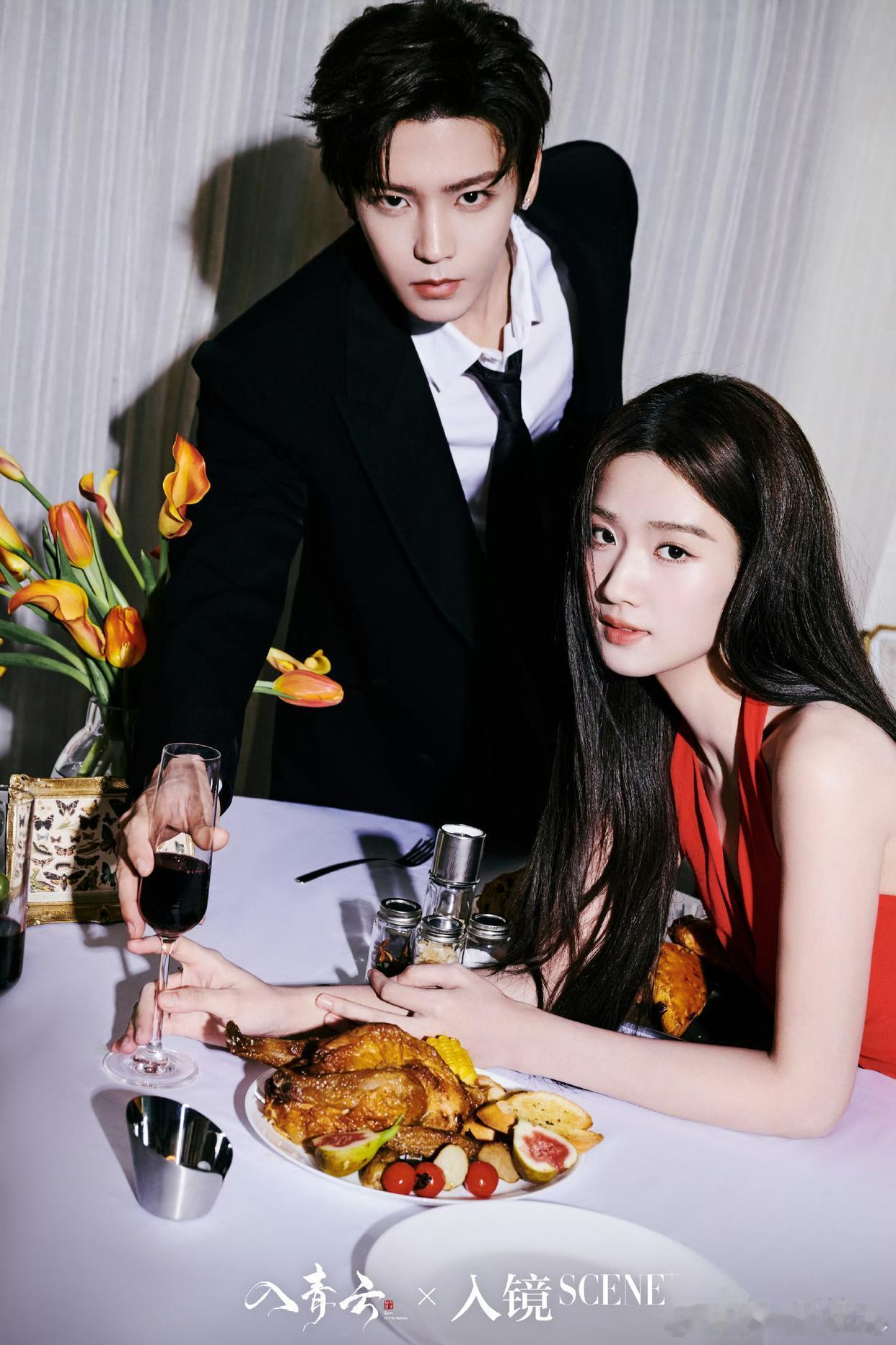 1.黄明昊未成年的时候喜欢过好几个女明星，而且经常付诸于行动，天天追人家后面喊姐