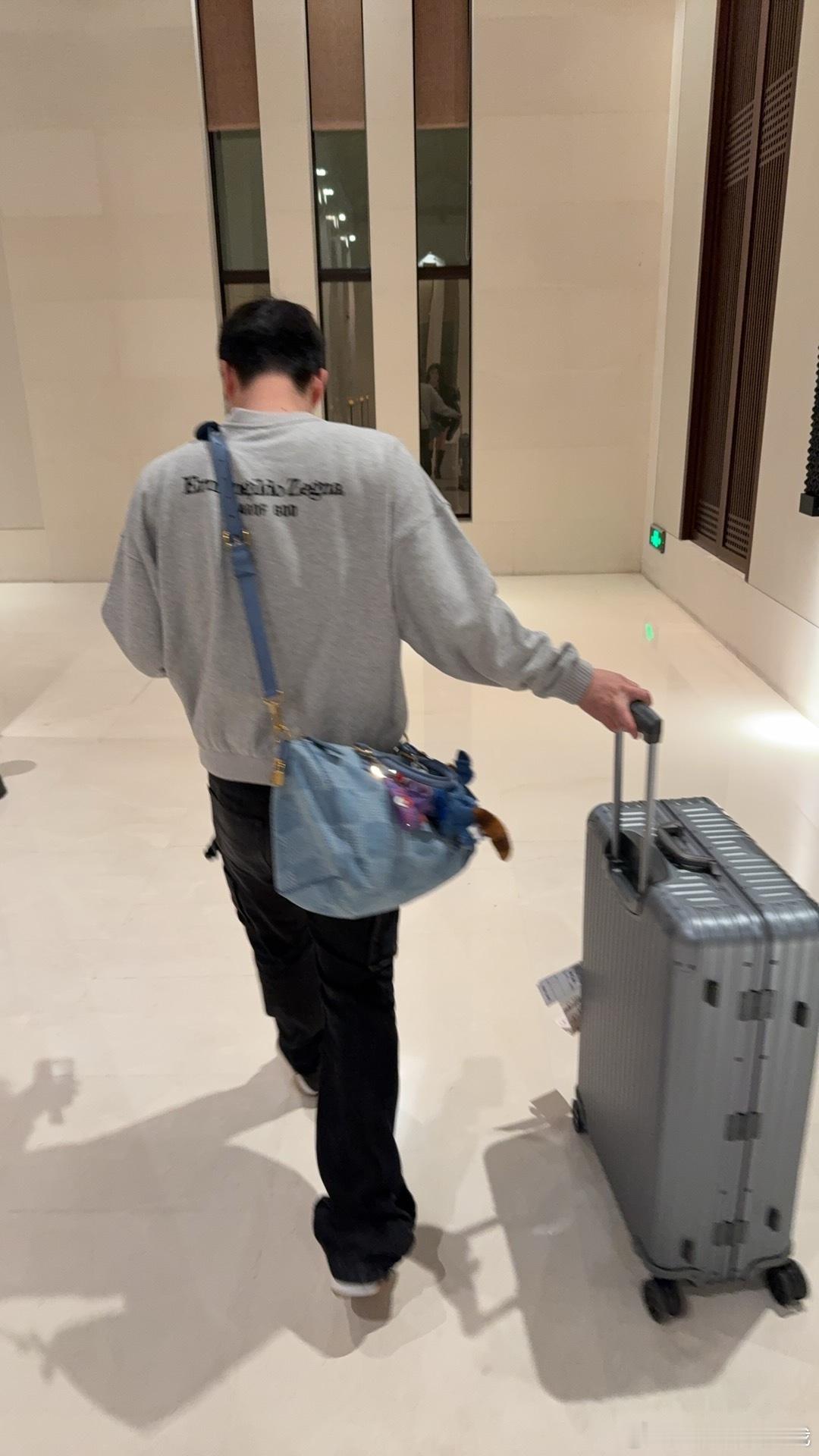 就这样杭州宁波来回跑 