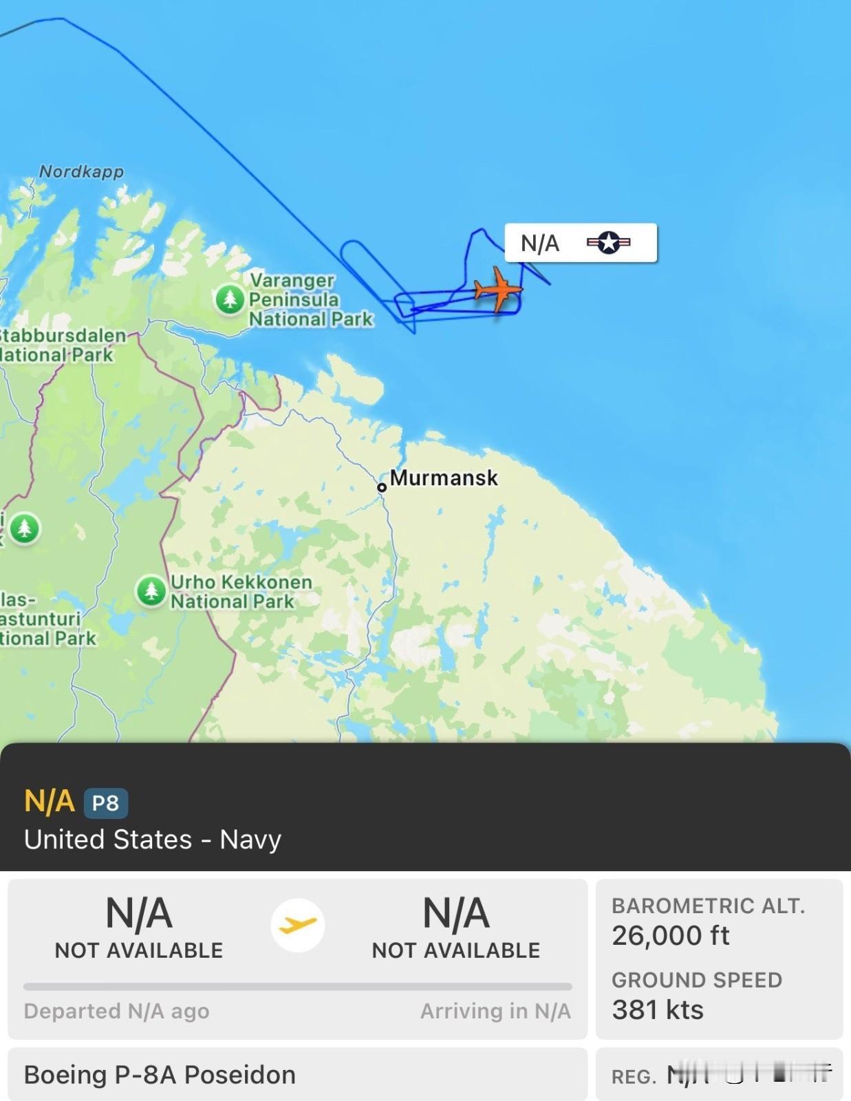 🇺🇸🇷🇺美国海军“海神”号潜艇在俄罗斯核潜艇基地附近巡逻——只是“打个招