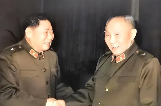 有人说他被提名大将，从资历和战绩上来说还差点？上将还是补授的
“1958年盛夏，