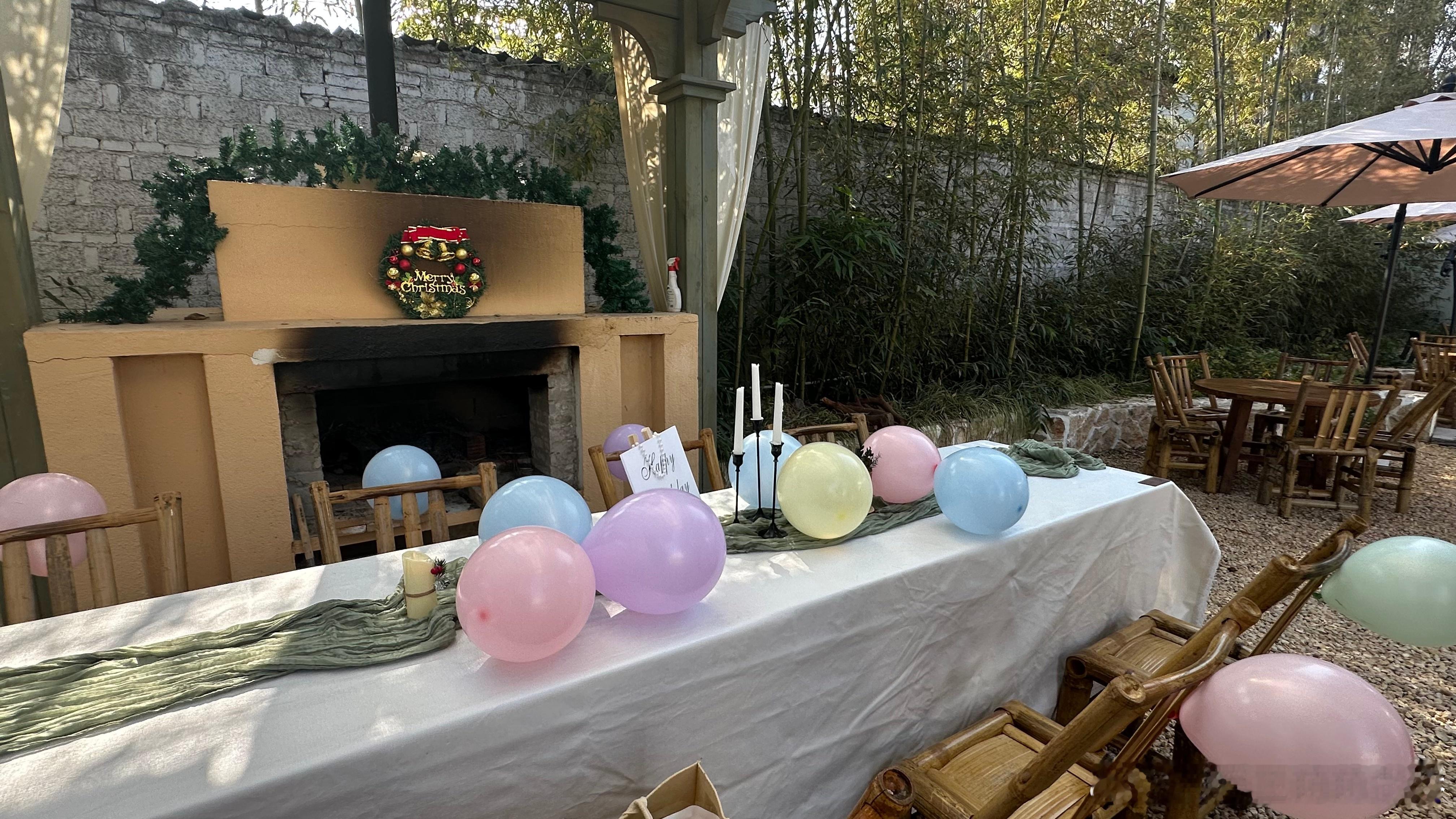 生活手记双向奔赴的爱，从本质而言，是值得用真心去奔赴的。它不是单方面的自我感动，