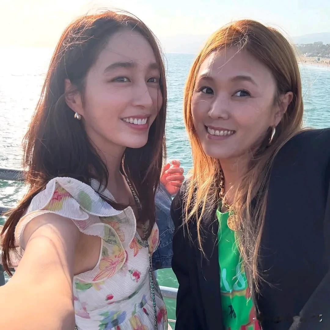 2日，演员李秉宪的妻子李敏贞在自己的Instagram上上传了多张照片。公开的照