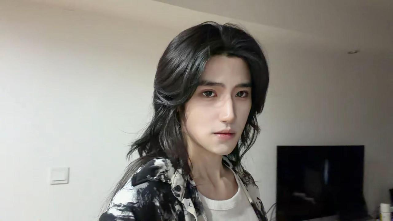 长发男生 intp