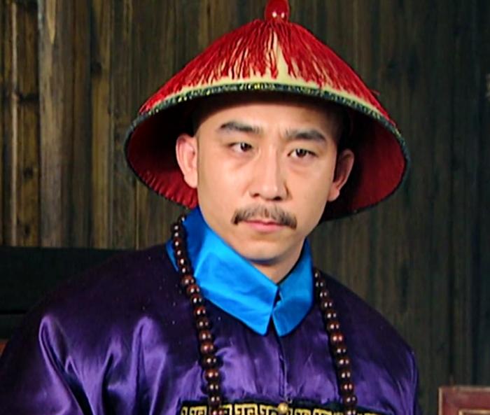 如果雍正再多活几年，李卫有没有可能混上军机大臣？即使雍正再活20年，正一品没可能