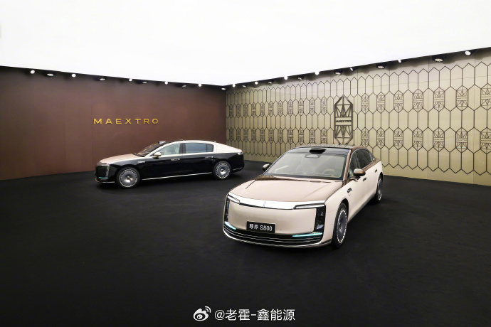 尊界融合感知能力断代领先 尊界S800全方位立体融合感知系统再升级。搭载全球首发