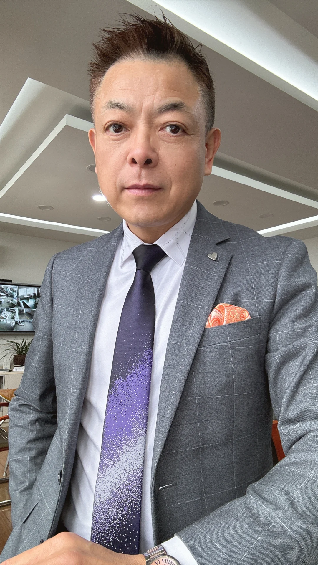 情人節沒有約吃牛排的呀、只能努力工作了
