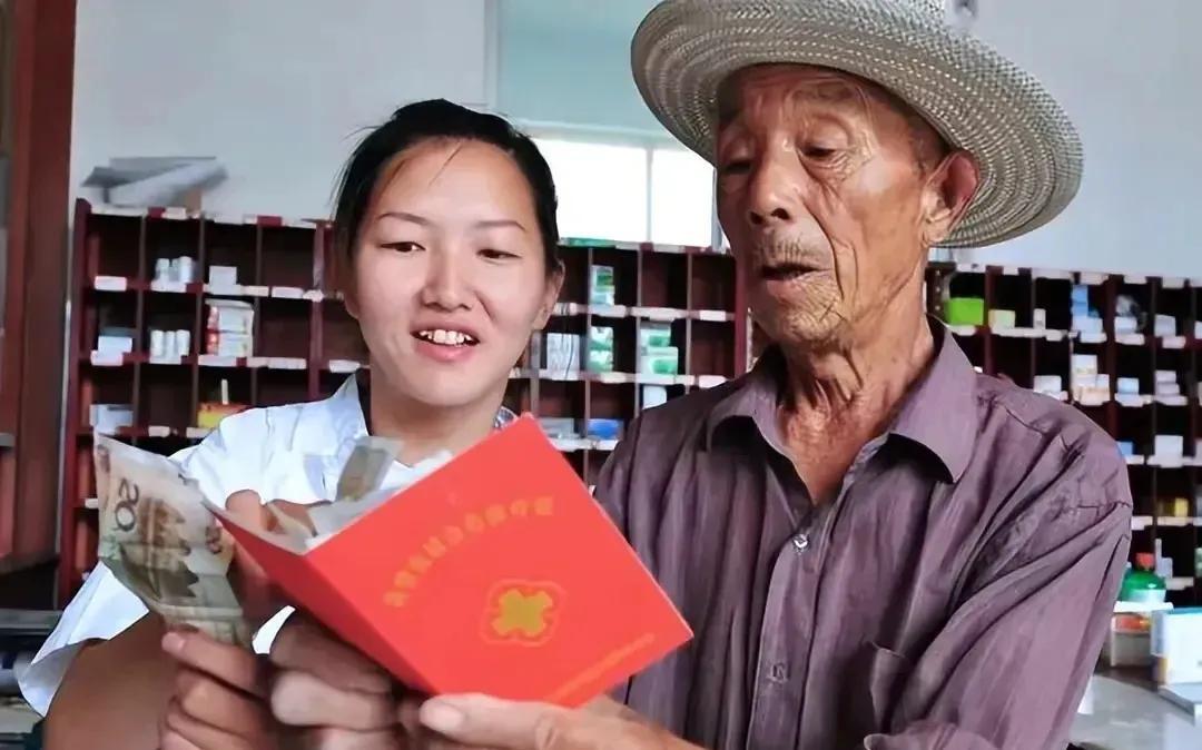 老哥，还记得去年李大叔家吗？儿子突然急性阑尾炎住院，光手术费就花了1万2。要不是