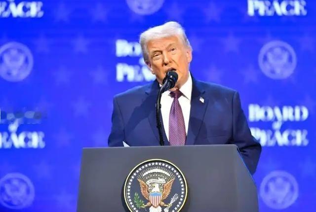 美国这次最大的失误，是以为自己回血快，可是没想到， 伊朗回血比美国还快。为什么号