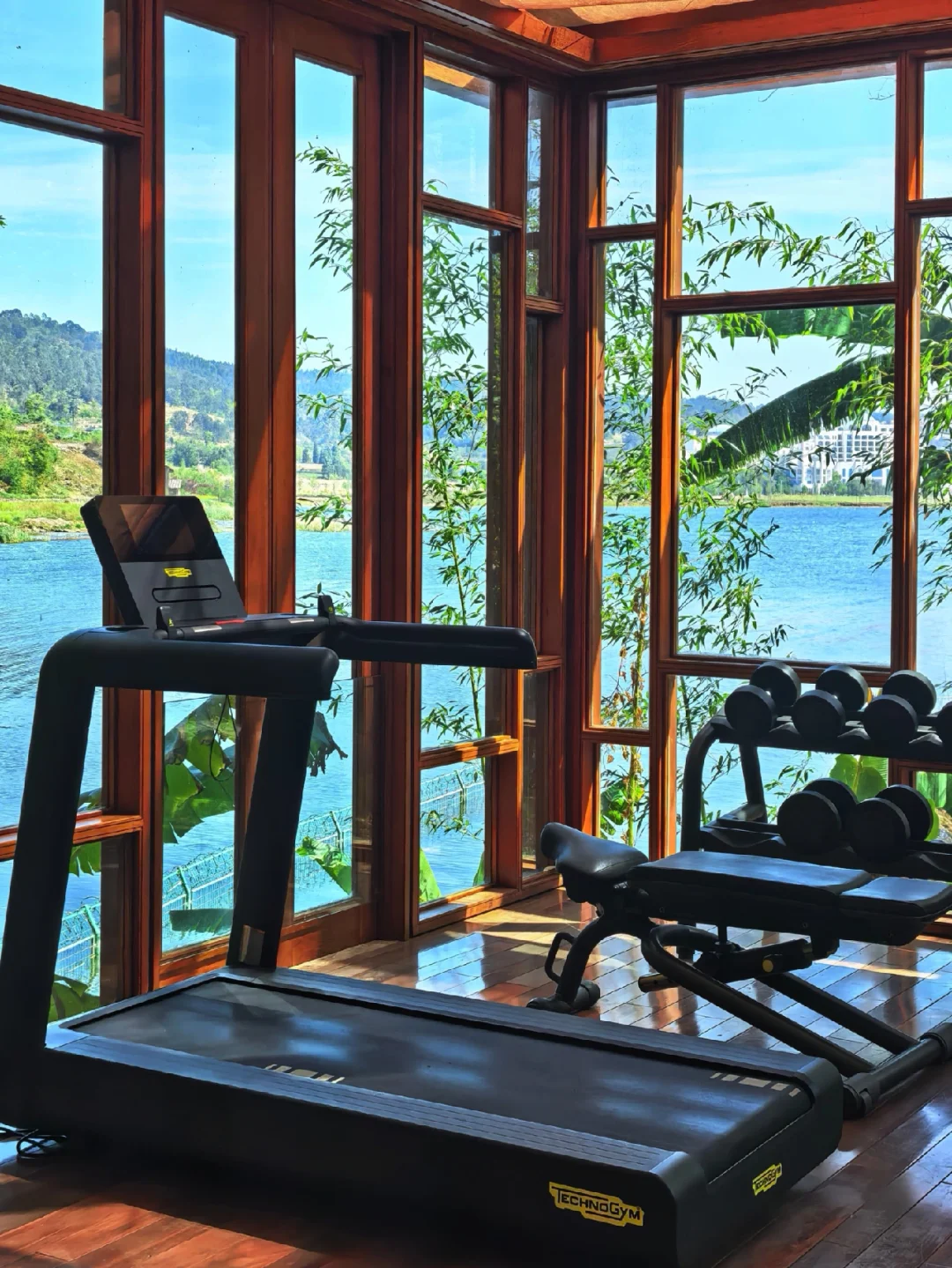 算不算全国最美的酒店健身房