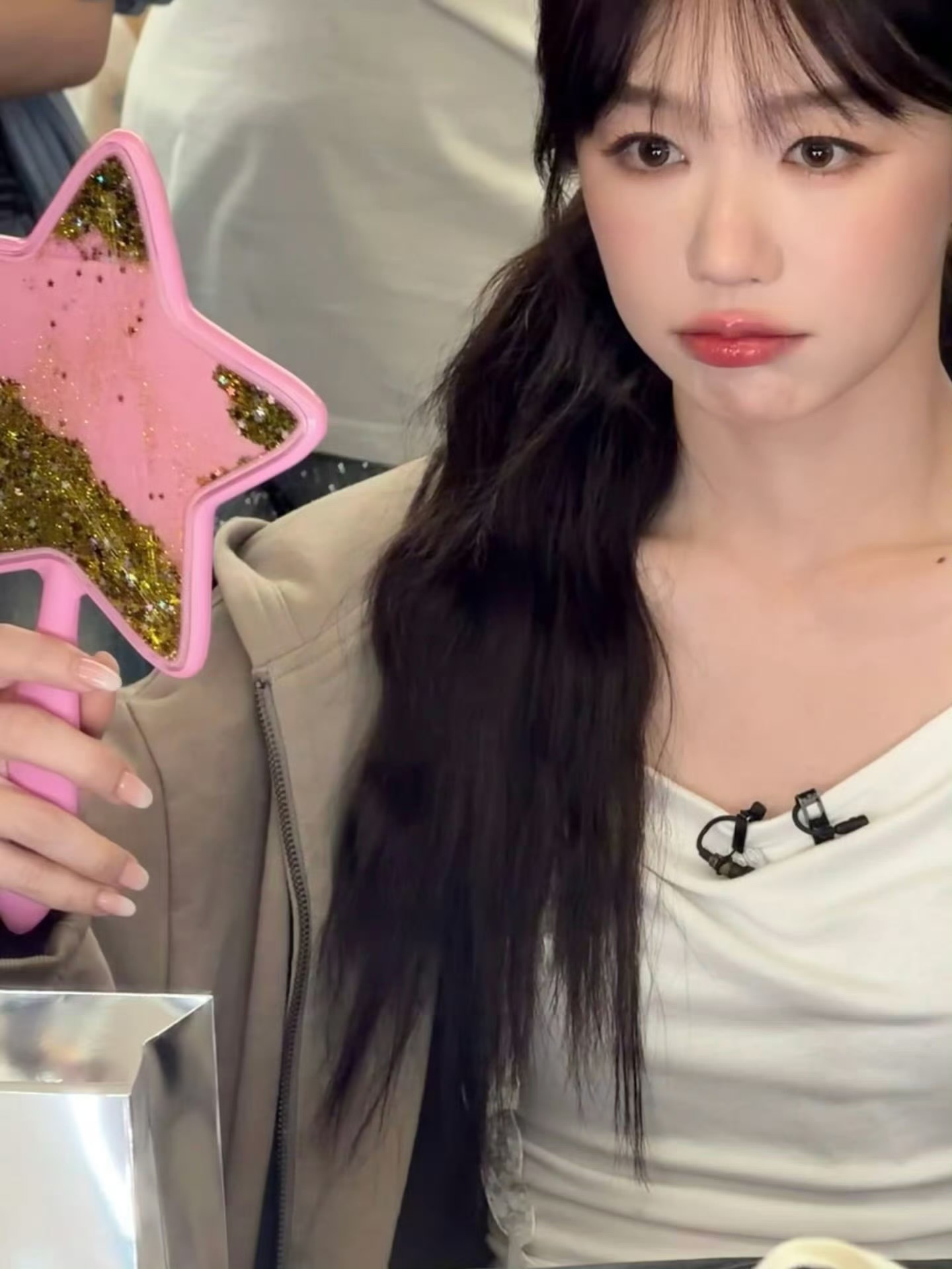 徐梦洁  徐梦洁萌物中的萌物！萌物中的统治者！萌物之主！萌物的终结者！萌王！萌师