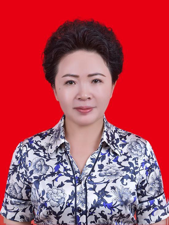 宁夏，1970年的马姐姐被请了

莉方姐，青铜峡人。

1991大学毕业，即参加