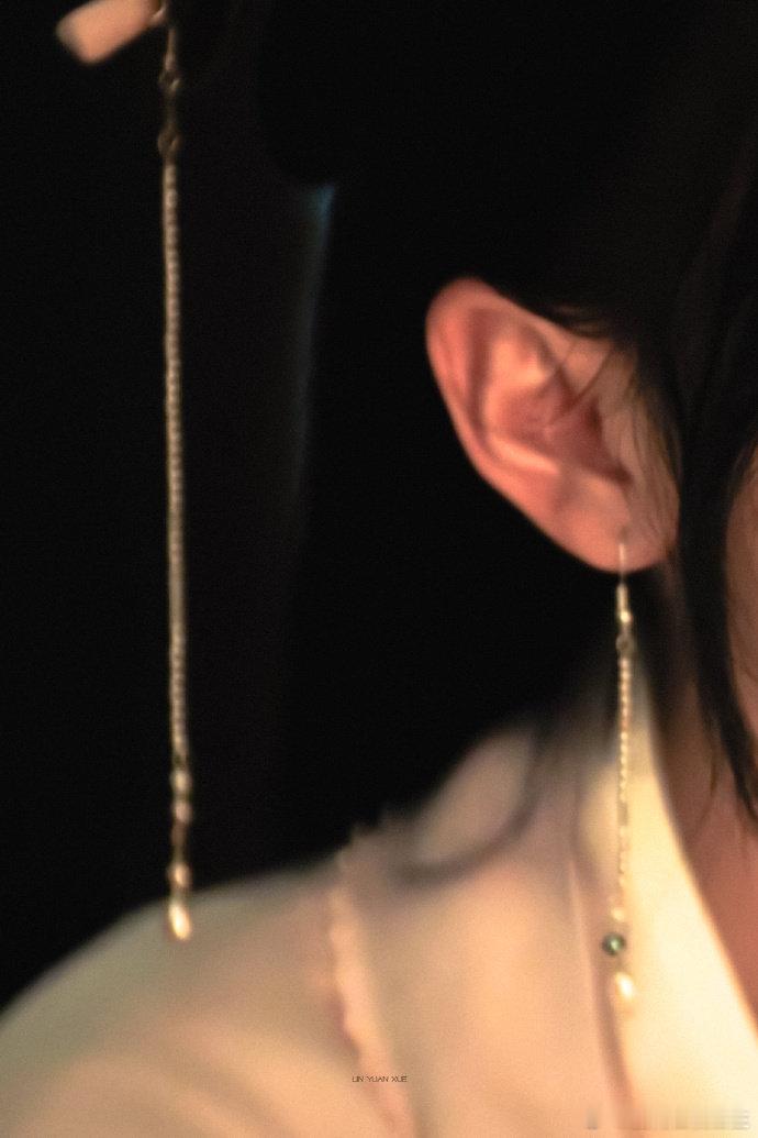 #萧蘅你想让阿狸教什么#这个番外好甜啊！萧蘅和阿狸的爱情让人羡慕不已。希望他们能