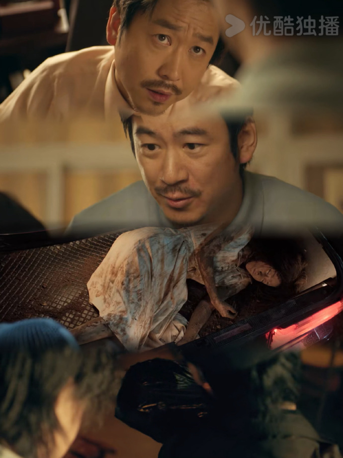 谁允许黑夜告白开播就唱童谣的都说了不让悬疑剧里唱童谣 妈耶，喜欢悬疑恐怖的可以睁