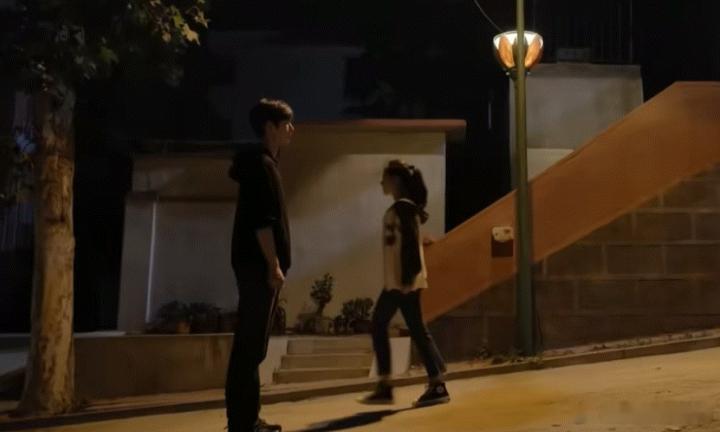 同样是身高差，张凌赫和宋威龙站赵今麦身边感觉都不一样了 