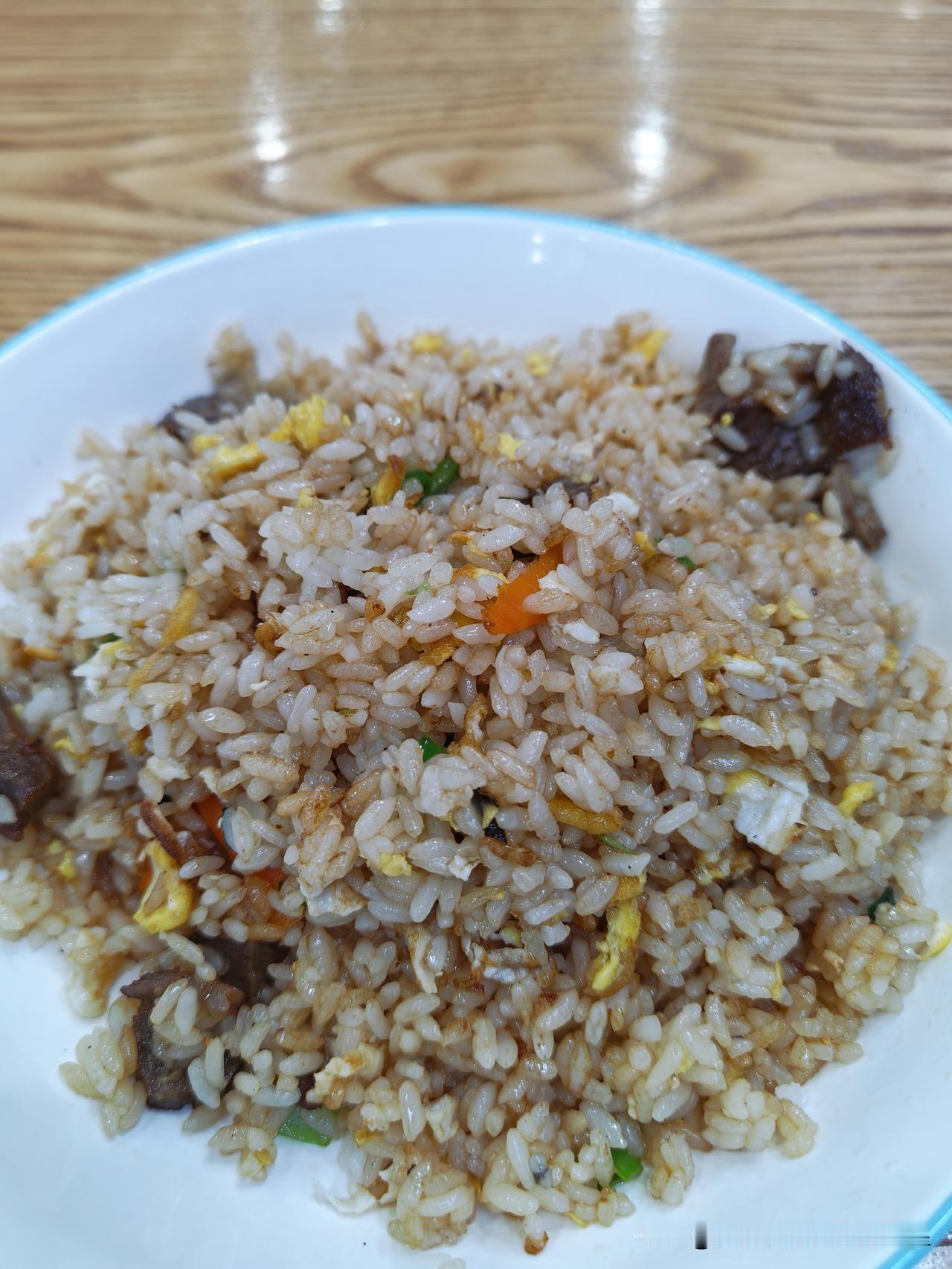 牛阿楠牛肉面真的不是吹的，真材实料看得见的好味道，本地人吃的味道，好吃不上头，吃