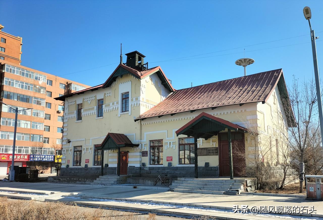 黑龙江安达过新年，站前的俄式建筑，来了总要看看