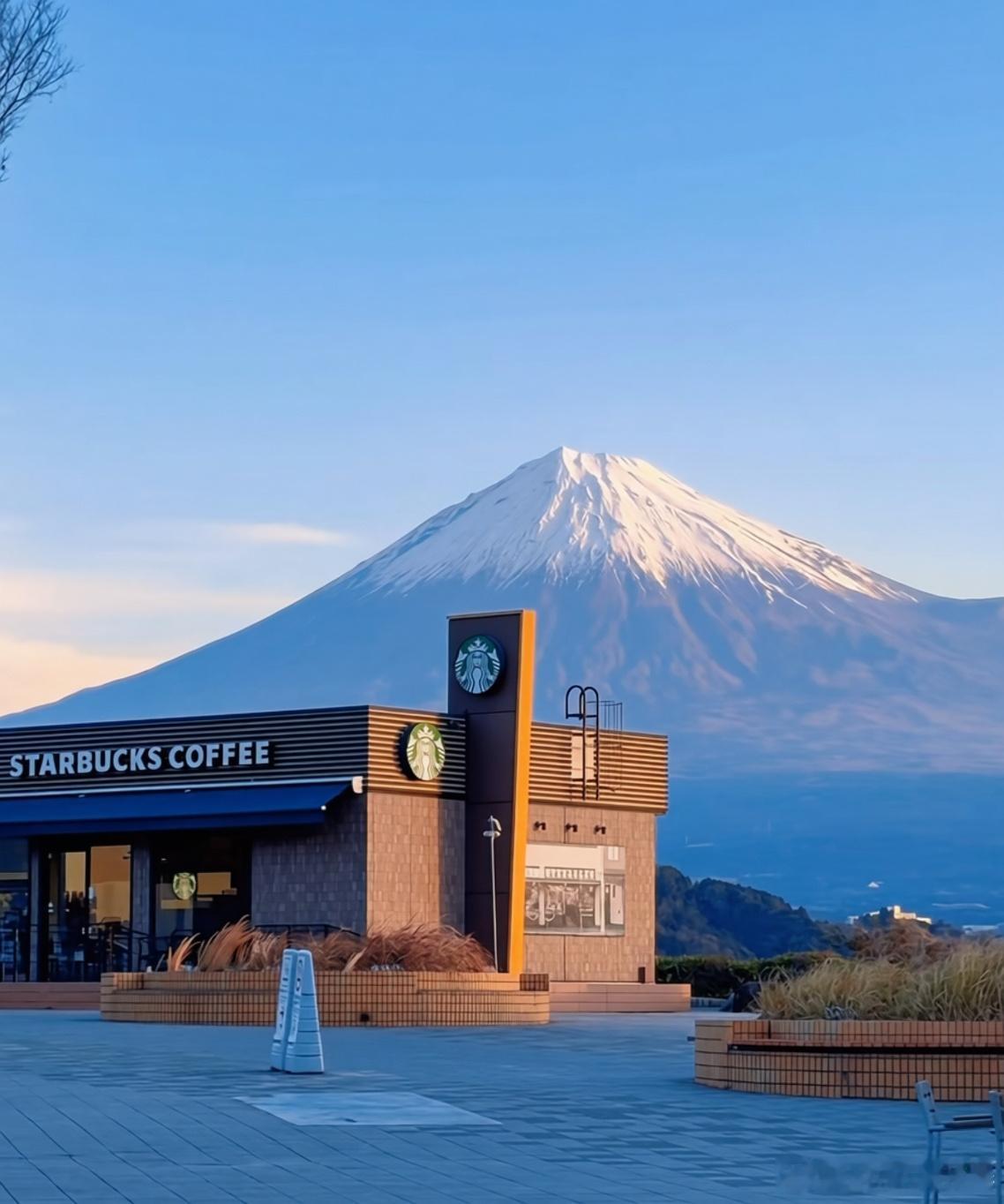 朋友手机拍的富士山 