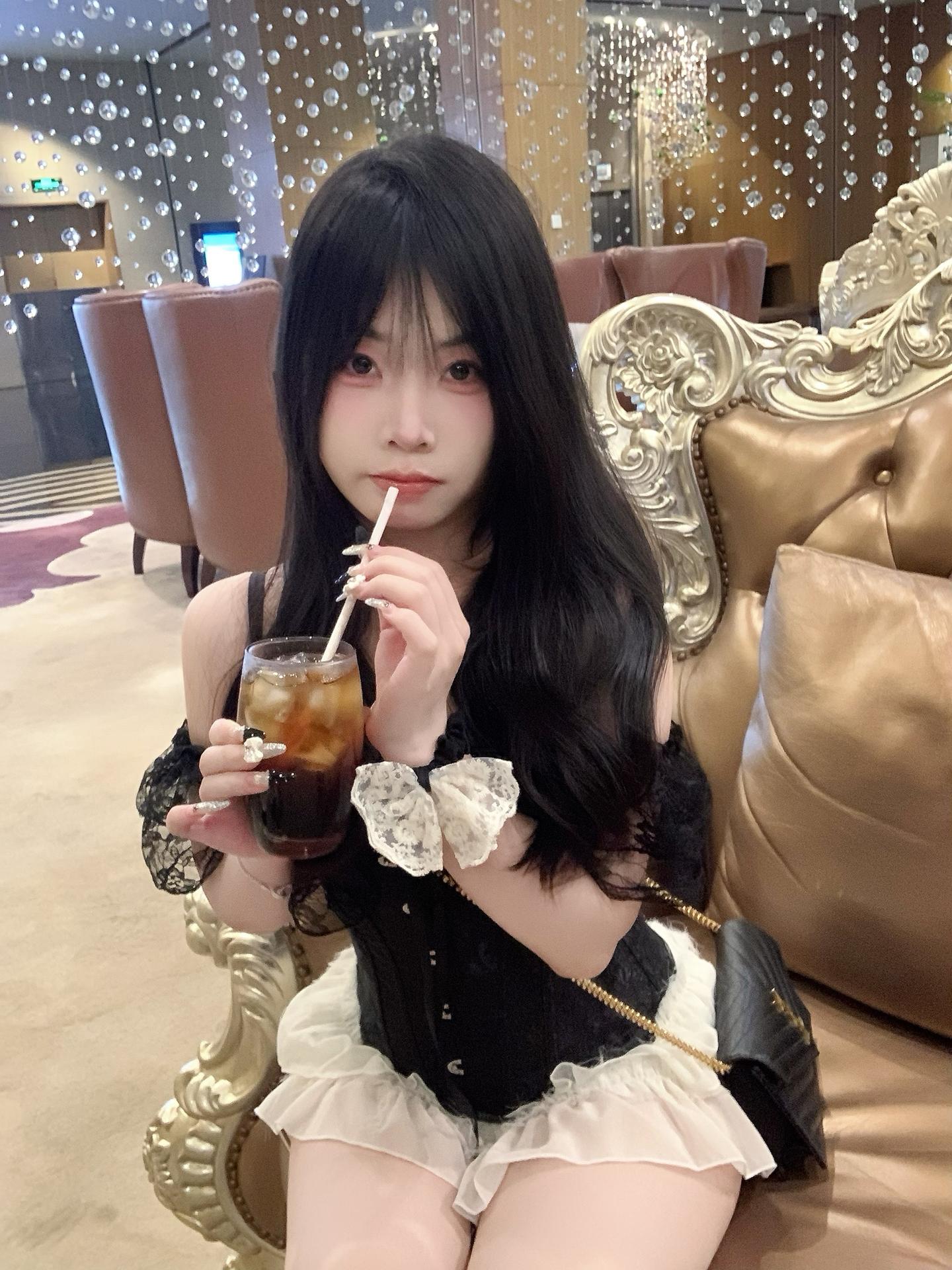 后来把暧昧的话送到你耳边你才安心