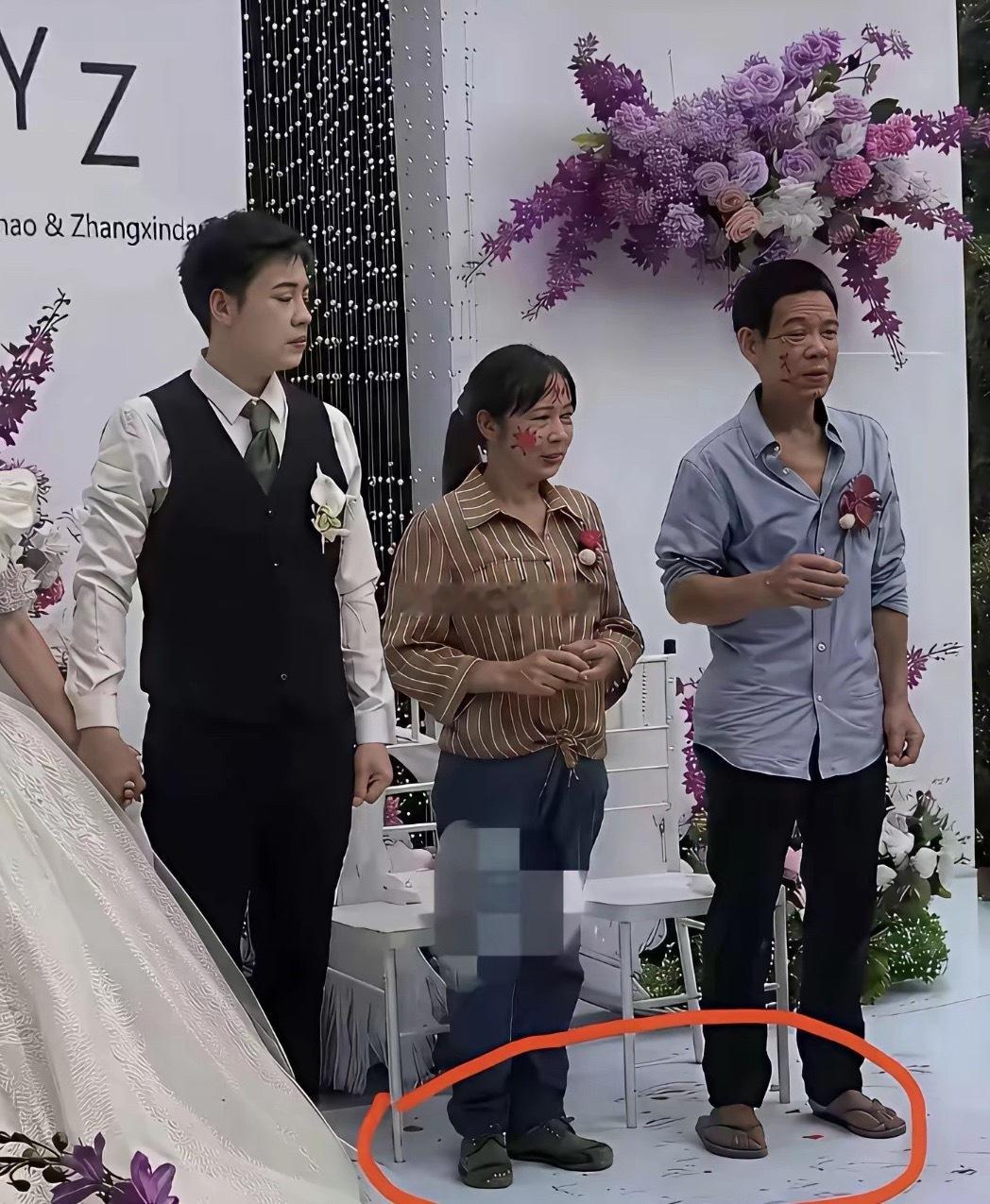父母一生奔波，不过是想给孩子一份体面与安稳。 