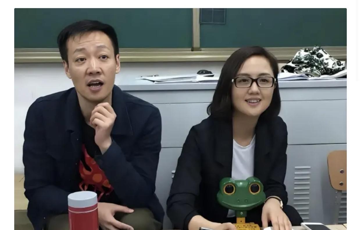 明眼人早就看出来了
辛柏青这事儿，根本不是什么简单的伤心过度。
他断更四个月，不