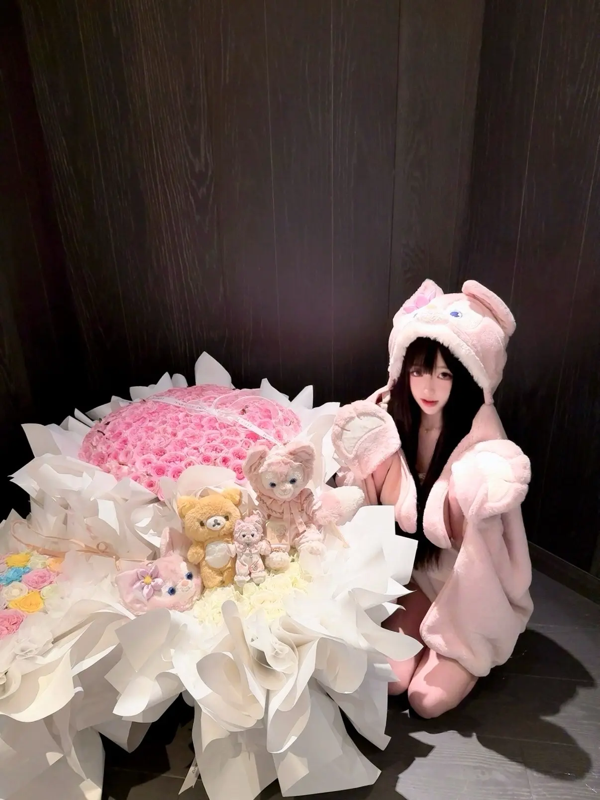 说来奇怪 那天听到你说希望我天天开心以后 我就真的每一天都过的很好 好...