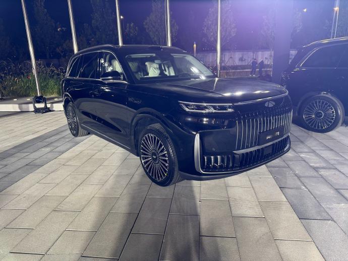 奇瑞风云T11上市，售价18.99万元-24.99万元，2025年12月31日前