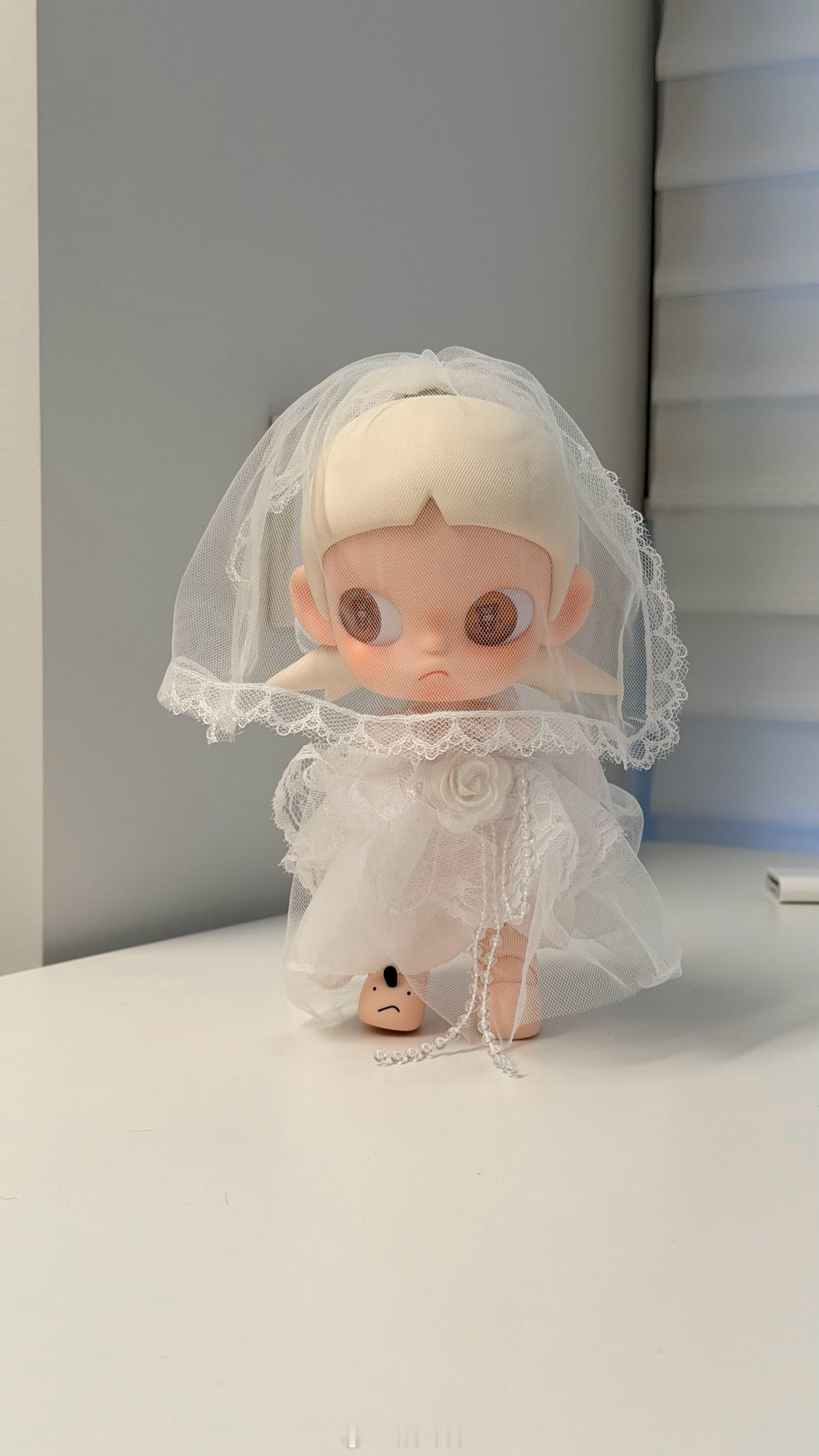 给嘎子姐打扮真的好开心！每天玩玩娃逗逗猫也太幸福了～ 