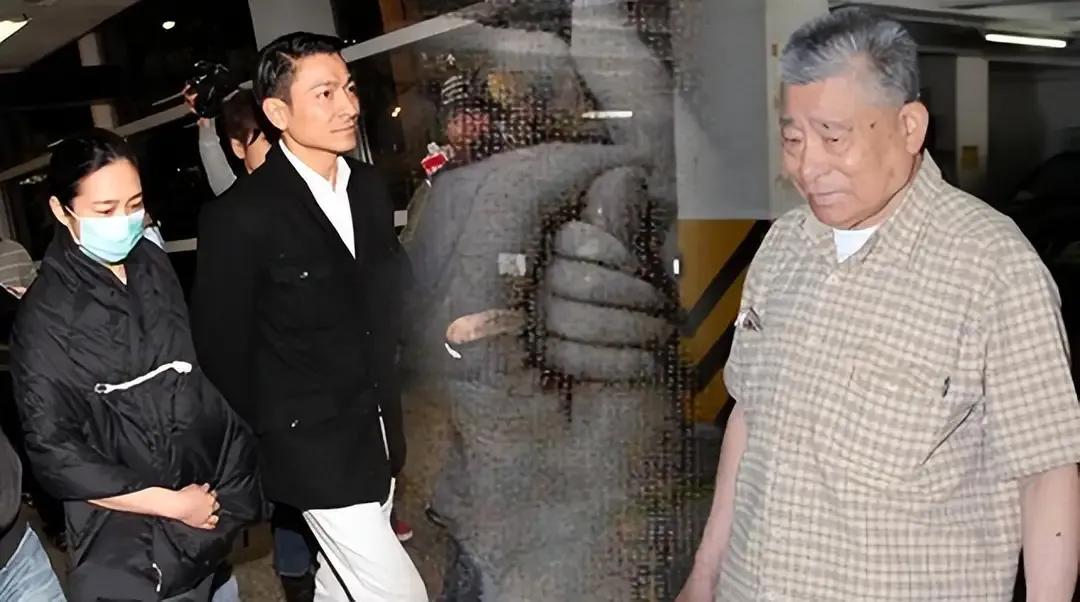 一次节目，主持人问刘德华：“你为啥不把父母接到身边照顾？”刘德华坦言：“他们受不