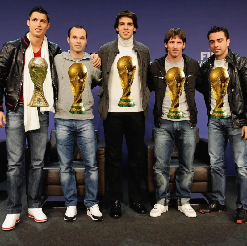 如果C罗拿下明年世界杯，历史地位会提升到什么高度？ 