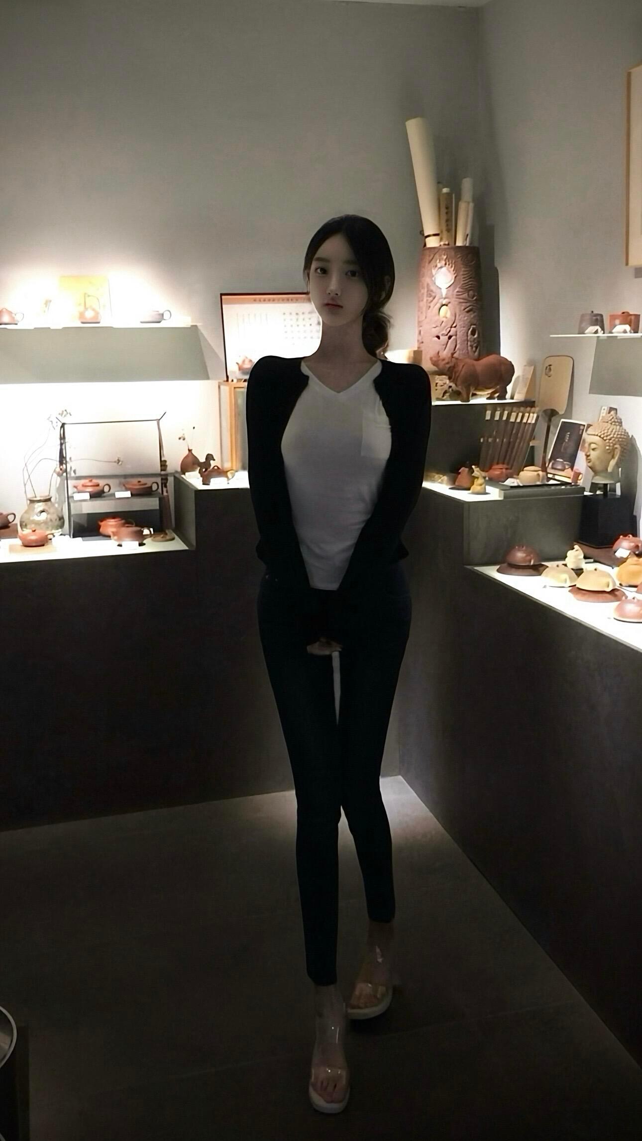 穿搭基础 身材就不基础….💫 ​​​