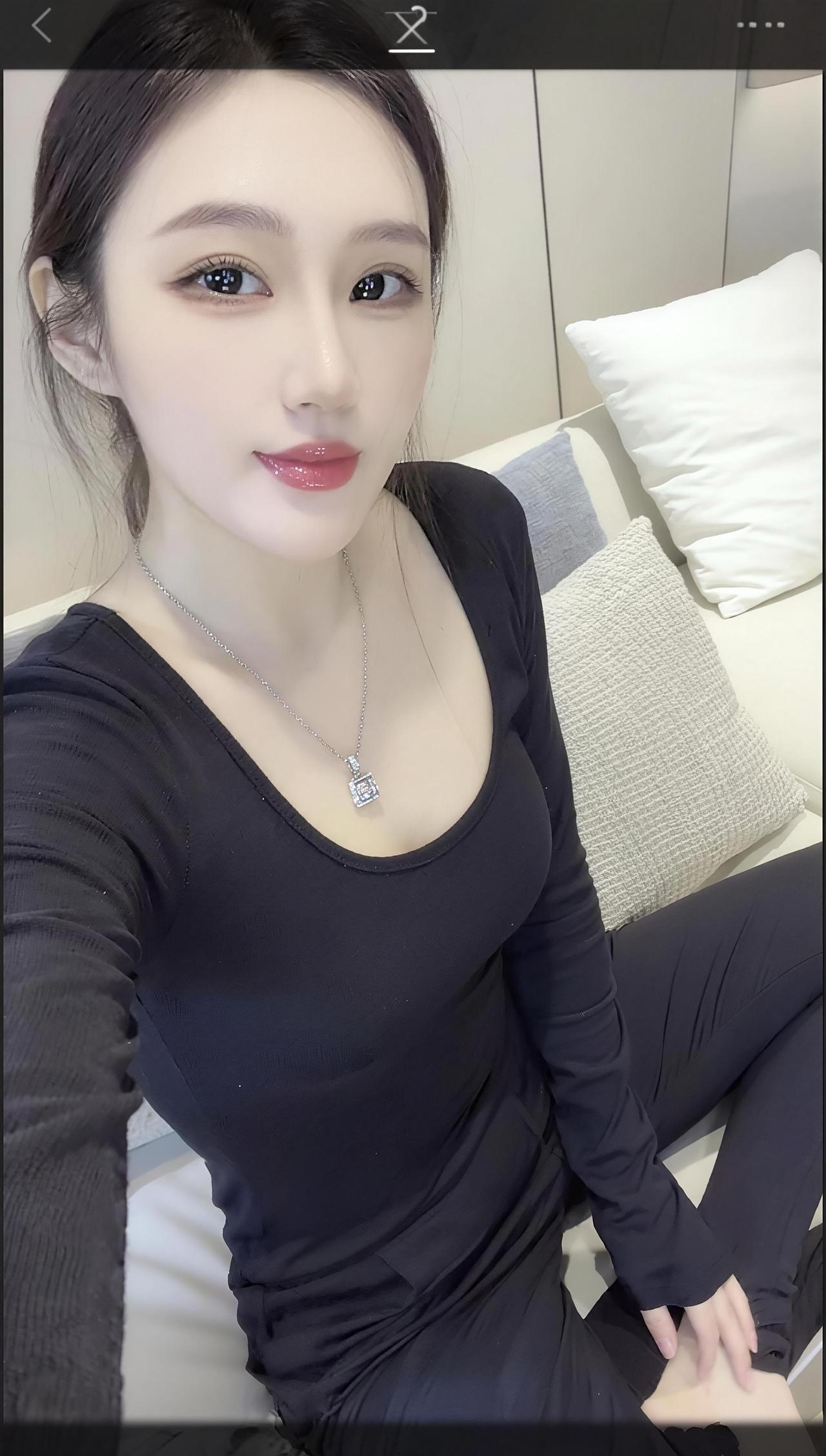 我男朋友做过最让我感动的事
就是为了不打扰我，到现在还没出现日常分享