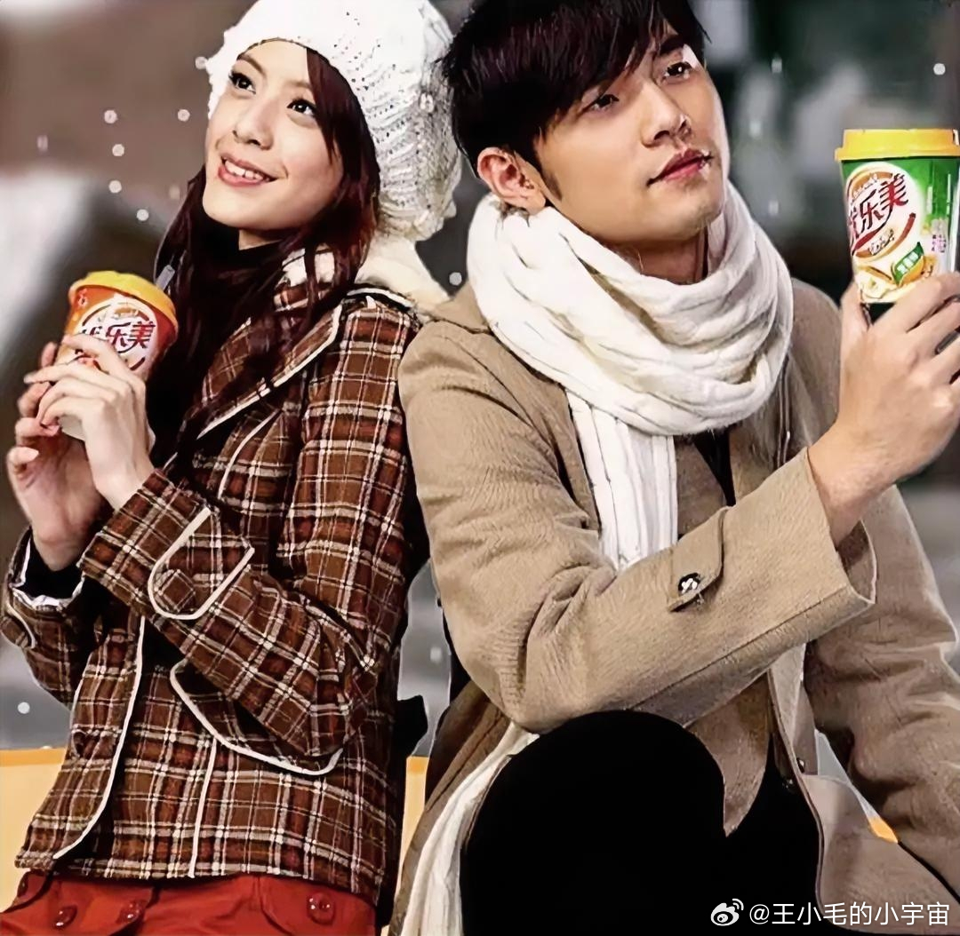 江语晨这个人你可能不认识但是提起与周杰伦一起拍的“优乐美奶茶女孩”，你一定都知道