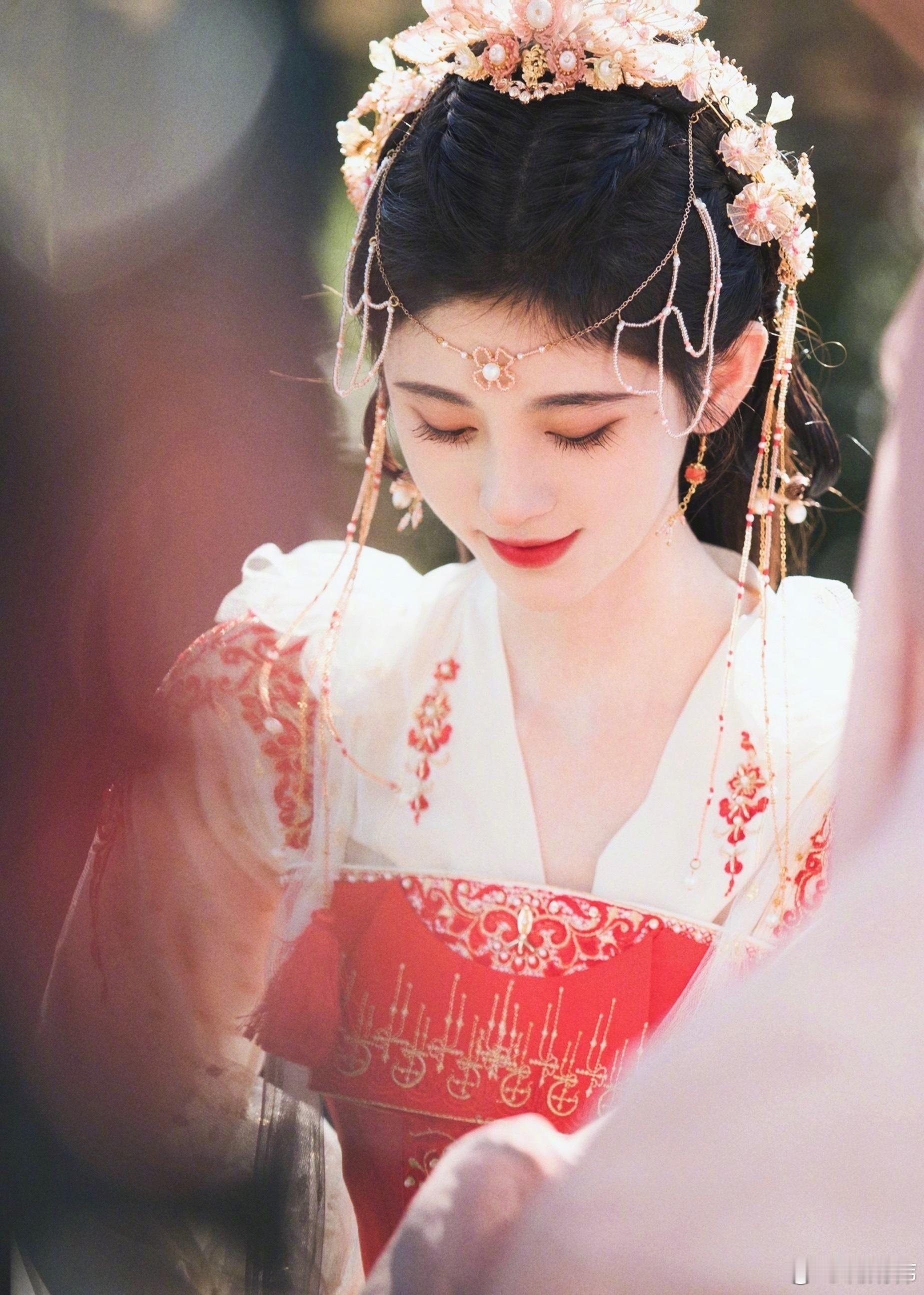鞠婧祎粉墨江湖jjy鞠婧祎澹台台遂宁的小女孩你有好好吃饭么我又想你了