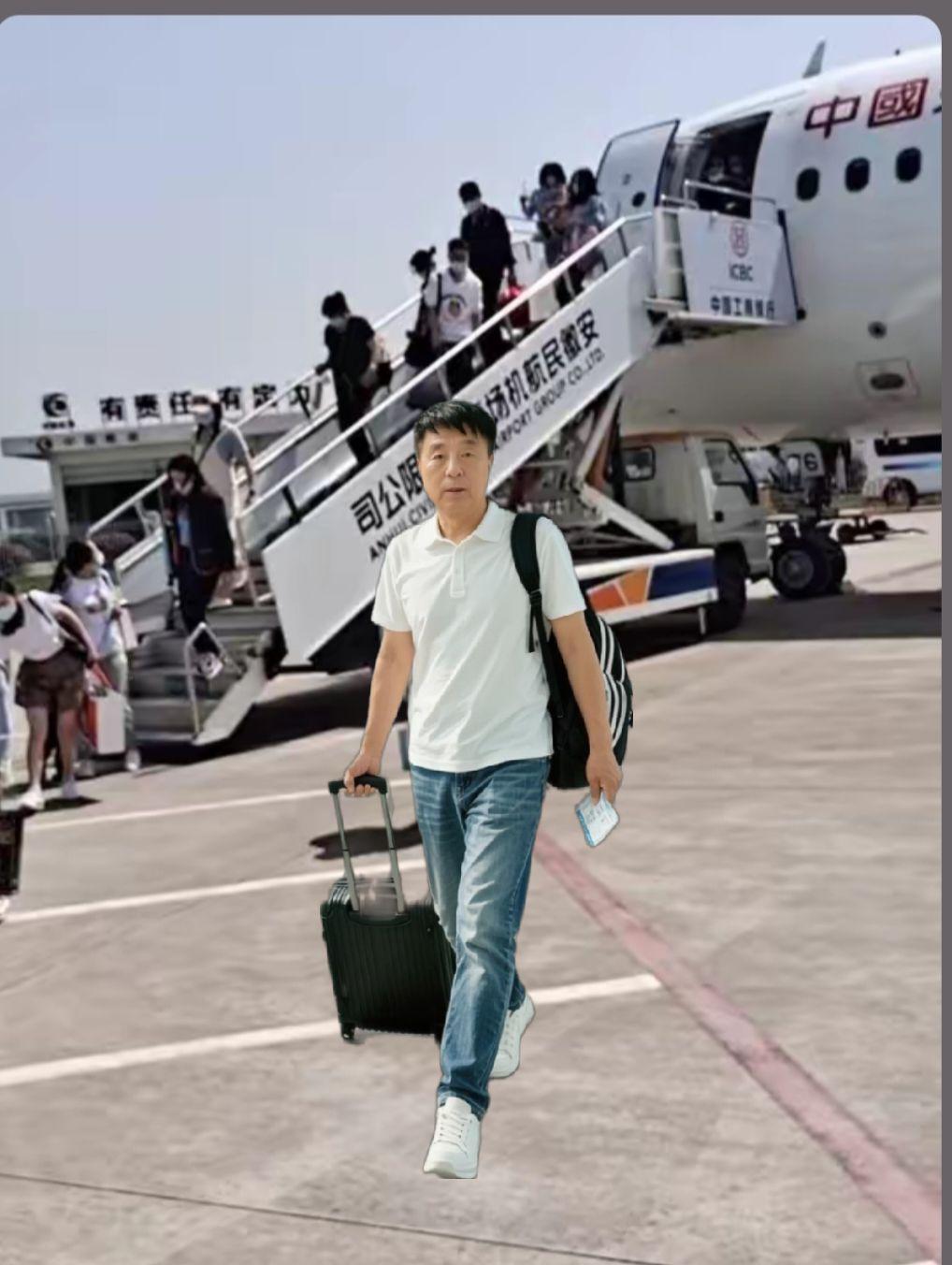 一首情歌分享大家。。。